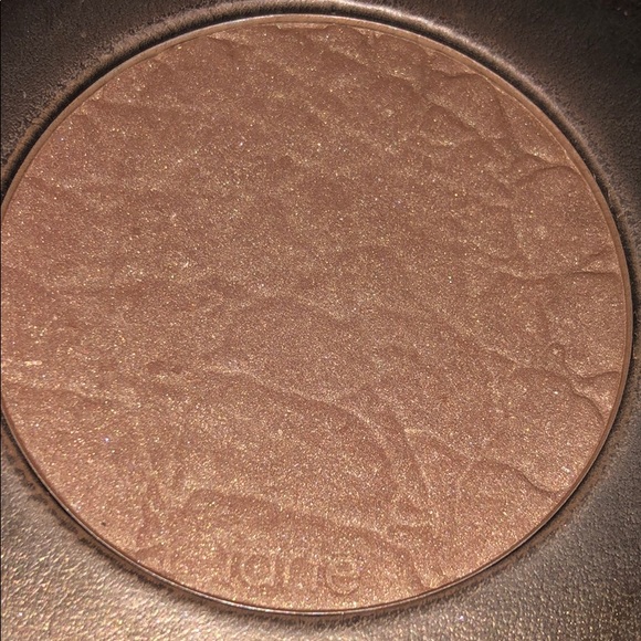 Tarte Bronzer! - Picture 3 of 5